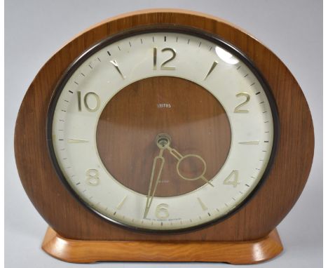 A Smiths Eight Day Floating Balance Mantle Clock, c.1950, 21cm wide 