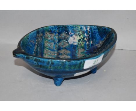 A mid century Italian Aldo londi for Bitossi ceramic Rimini blue footed dish in leaf form, marked to underside with 'C22/19, 