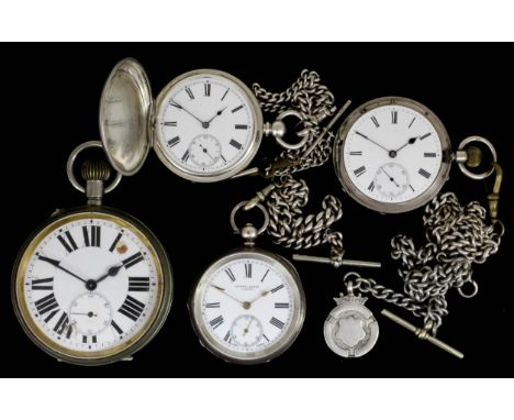 A Victorian gentleman's silver full hunting cased pocket watch, No. 31034, the white enamel dial with Roman numerals and subs