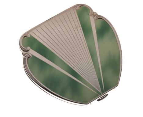 Art Deco green enamel powder compact, 7.5cm closed