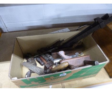 A BOX CONTAINING A QUANTITY OF VINTAGE HAND TOOLS, etc
