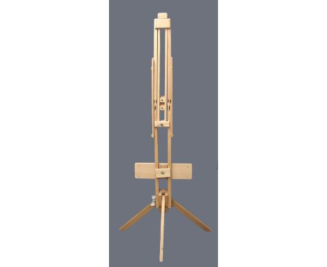 Modern artist easel by Windsor and Newton