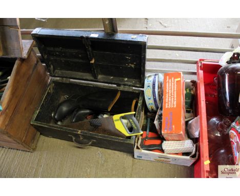 A wooden tool box with contents of Stanley hand saw; a pair of ladies size 4 Wellington boots; a hand held mixer; and other v