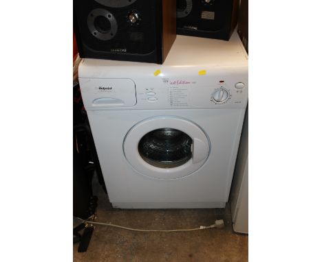 A HOTPOINT FIRST EDITION 1000 WASHING MACHINE