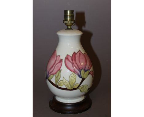 A MOORCROFT HYACINTH LAMP