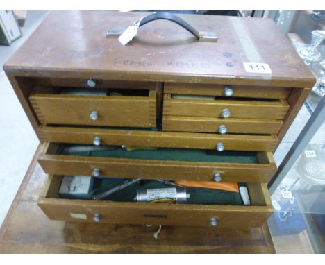 A small travelling tool chest 