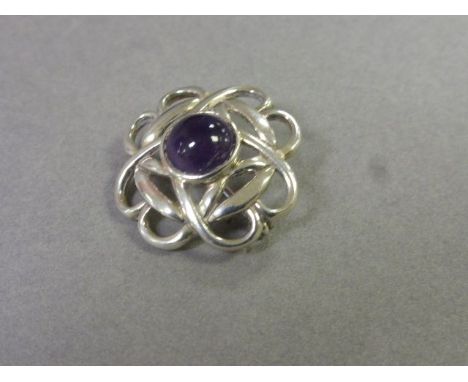 Vintage silver & Amethyst Celtic knot style brooch