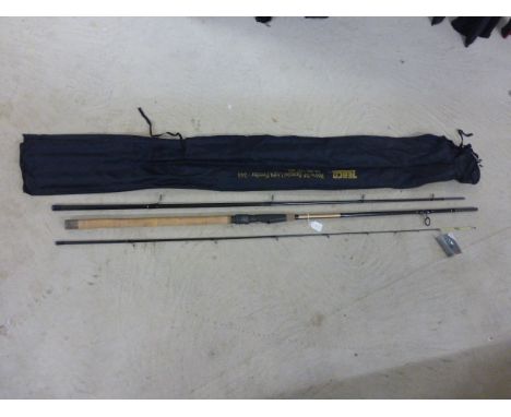 Zebco rhino light feeder 11` 3" 3 piece fishing rod