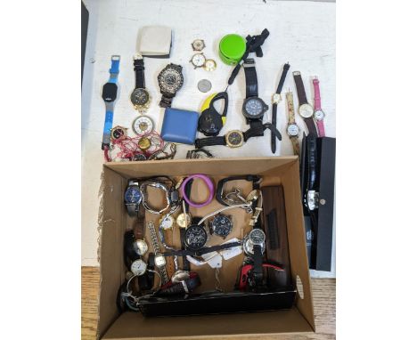 Various ladies and gentleman's watches to include a Casio Data Bank, an Accurist, a Sekonda, a Avia and othersLocation: 