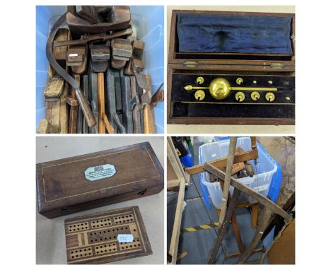 Mixed vintage tools to include woodworking planes, saws and othersLocation: 