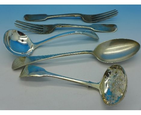 A pair of Victorian silver table forks, a silver tablespoon, a silver ladle and a silver sifter spoon by Benjamin Stephens, 3