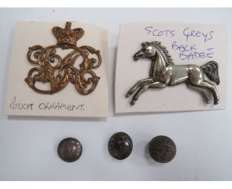 Three Various Georgian Cavalry Buttonsconsisting white metal dome, hollow back 27 LD ... Similar example with floral scroll e