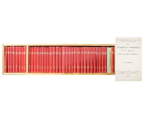 Periodical: Irish Manuscript Commission:&nbsp;Analecta Hibernica, No. 1 (1930) - No. 44 (2013), together 37 vols. (lacking on