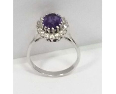 18 CT Amethyst & Diamond White Gold Ring 