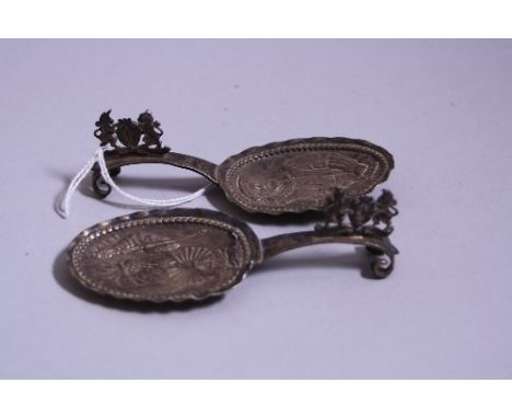 TWO SILVER TASTING SPOONS, having portrait decoration to bowls, Henry VIII and Queen Victoria, with Britannia crest handles, 