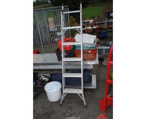 A 5 rung step ladder.