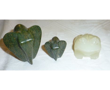 2 green Soapstone elephants and a carved jade frog