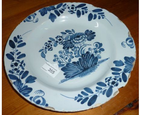 18thC tin glazed English Delftware plate with floral detail