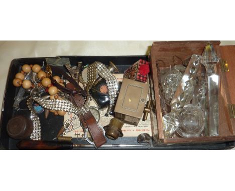 Small brass desk clock, small selection of costume jewellery, glass lustres etc
