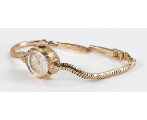 9ct gold ladies Rotary cocktail watch with 9ct gold bracelet, 13g. 