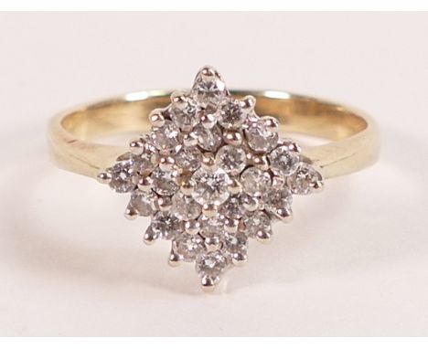 Yellow metal diamond cluster ring,size R, 3.6g.