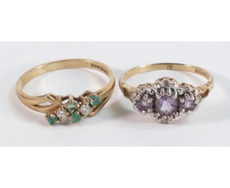 Two 9ct gold gem set rings, sizes K &amp; M , 3.5g. 