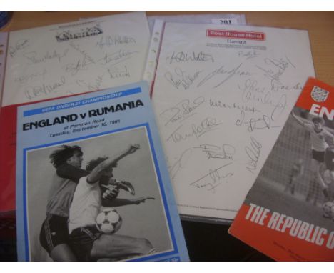 England U21 autographed Items, 25/03/1985 - a hand signed 'Post House Hotel Havant' letter heading, signed by 18 members of t