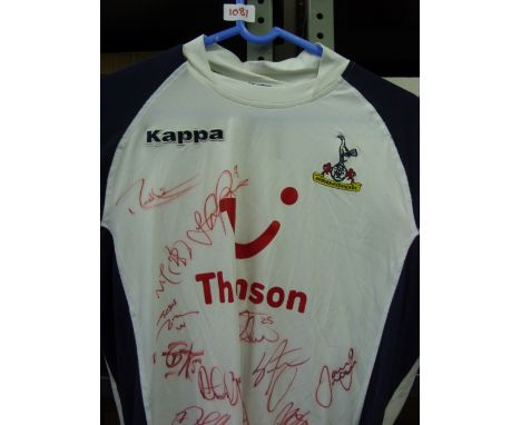 2005/06 Tottenham Hotspur, a white home shirt, as presented to the vendor by Number 10, Robbie Keane, the shirt is signed on 