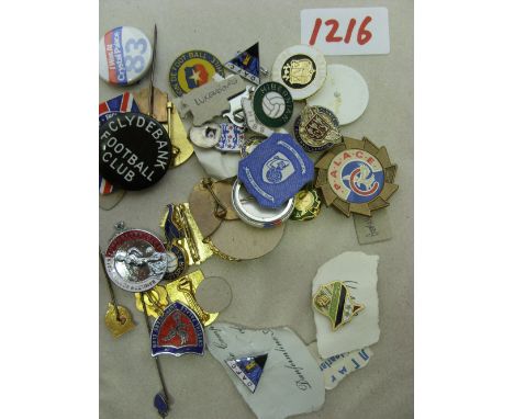A collection of over 40 enamal badges from the 1960s &amp; 1970s, Hearts, Hibernian, Cambridge Utd, Hamilton, England 1970 Wo