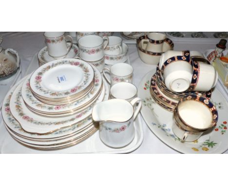 A Paragon Belinda part dinner and tea service, 30 pieces approx; an early 20th century Woods Ware part tea service