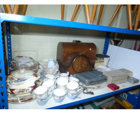 Singer hand sewing machine, oak mantel clock, dinner and teawares, kitchen scales, jewellery, etc
