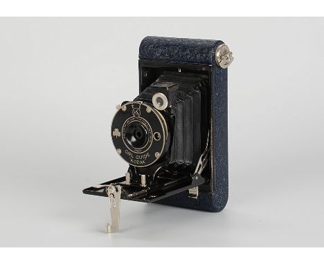 A Kodak Girl Guides Camera, 4x6.5cm, blue, English version, body, VG-E, shutter working, lens, VG, some light fungus, in make