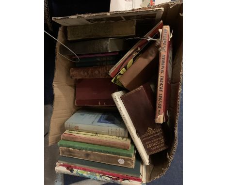 AN ASSORTMENT OF VINTAGE BOOKS INCLUDING THE BREWER'S DICTIONARY OF PHRASE AND FABLE AND THE INTELLIGENT WOMEN'S GUIDE TO SOC