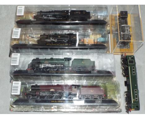 Model Railways - Hornby/Dublo two 2 rail class 28 diesel operating #D5705 and five static locomotives, includes Bachmann Loco