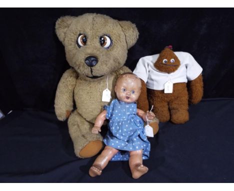 A collection of vintage toys to include a Nooky the Bear soft bodied toy with jointed arms and legs and pull talker (a/f)  ap