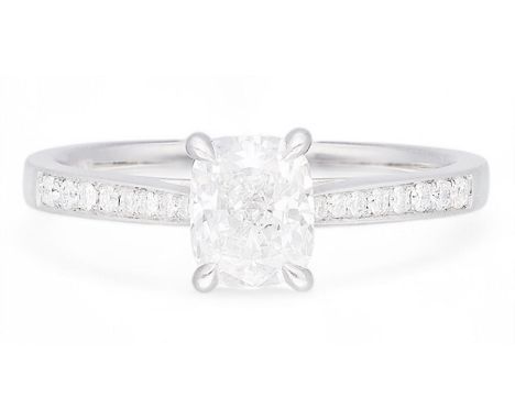 Platinum single stone cushion cut diamond ring, with diamond set shoulders, principal diamond 1.00 carat, with GIA report, co