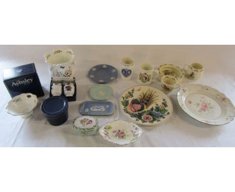 Selection of ceramics inc Aynsley, Wedgwood & Royal Worcester