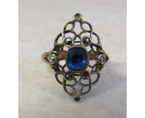 9ct rose gold ring with blue central stone & marcasite style stones (some missing) size K weight 2.7 g