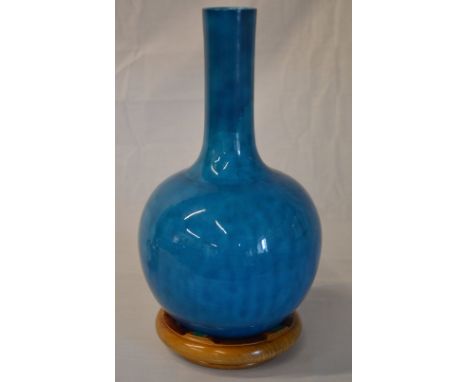 ** AMENDED DESCRIPTION ** Glazed ceramic vase on stand with previous restoration to neck