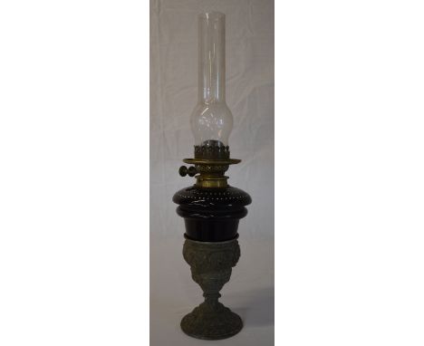 Oil lamp with chimney