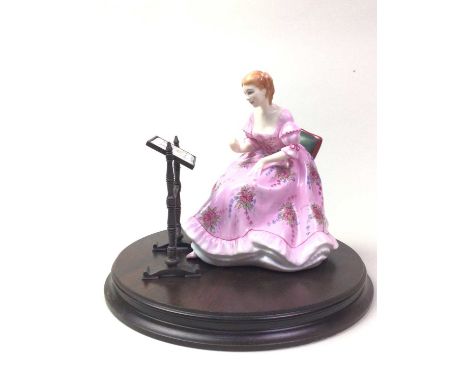 ROYAL DOULTON FIGURE, THE GENTLE ARTS - TAPESTRY WEAVING HN3048, limited edition 417/750, the figure with a tapestry screen a