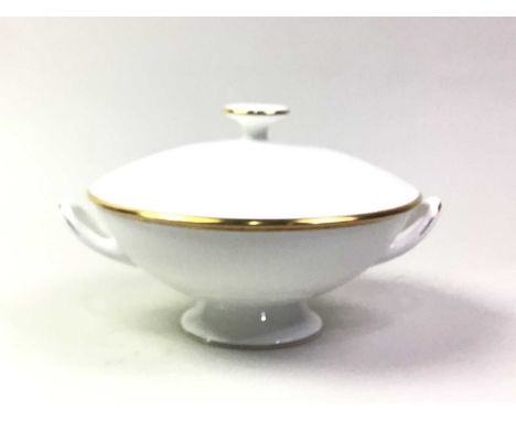 WEDGWOOD PART DINNER SERVICE, CALIFORNIA PATTERN  decorated with gilt rim on a white ground