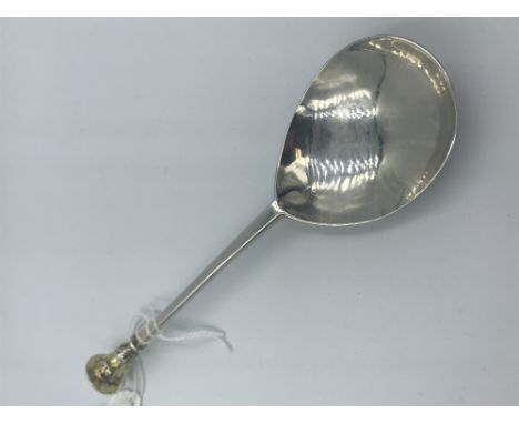 Silver seal top spoon by R G Wade of Taunton 1656 originally gilded with faint renew, no wear to bowl 