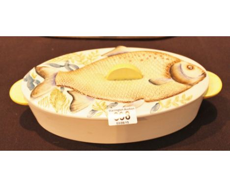 Radford hand painted fish service bowl with lid