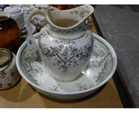    A Green Transfer Decorated Pottery Wash Jug & Basin (AF)                        