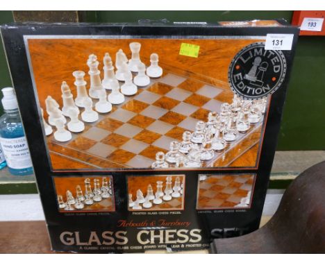 Arboath &amp; Turnbury boxed glass chess set