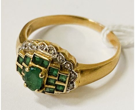 18 CARAT GOLD, DIAMOND &amp; EMERALD RING - SIZE R - 4.5 GRAMS APPROX