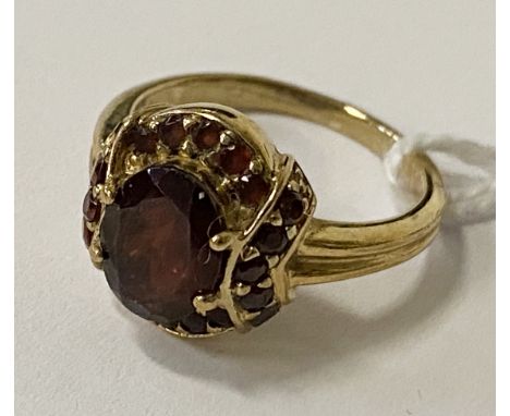 GOLD &amp; GARNET RING - SIZE M