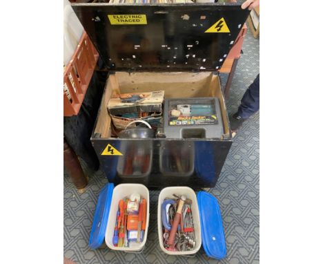 COLLECTION OF TOOLS