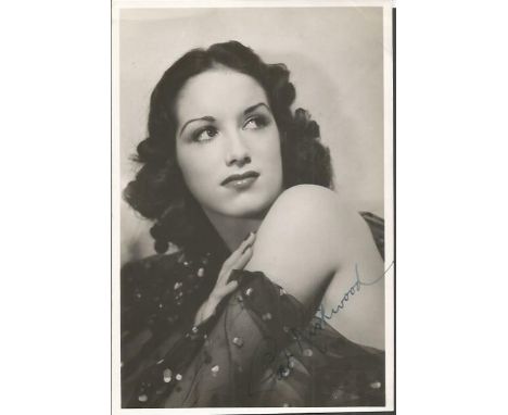 Pat Kirkwood signed sepia photo.  British stage actress.  First woman to have her own television series on the BBC Good condi